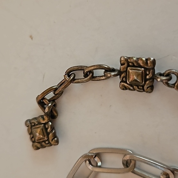 2 Bracelets, 1 is Silvertone & 1 is Bronzetone. Both are 6" w/ 1" Ext. - Picture 7 of 8